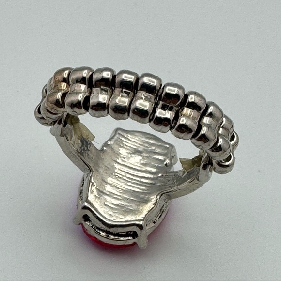 Silver Tone Stretch Ring Faceted Red Pink Purple Glass Statement Ring - Picture 6 of 7